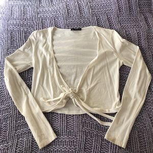 Long sleeved Brandy Melville wrap crop top